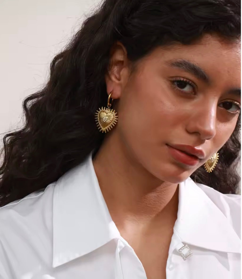 Bright love earrings