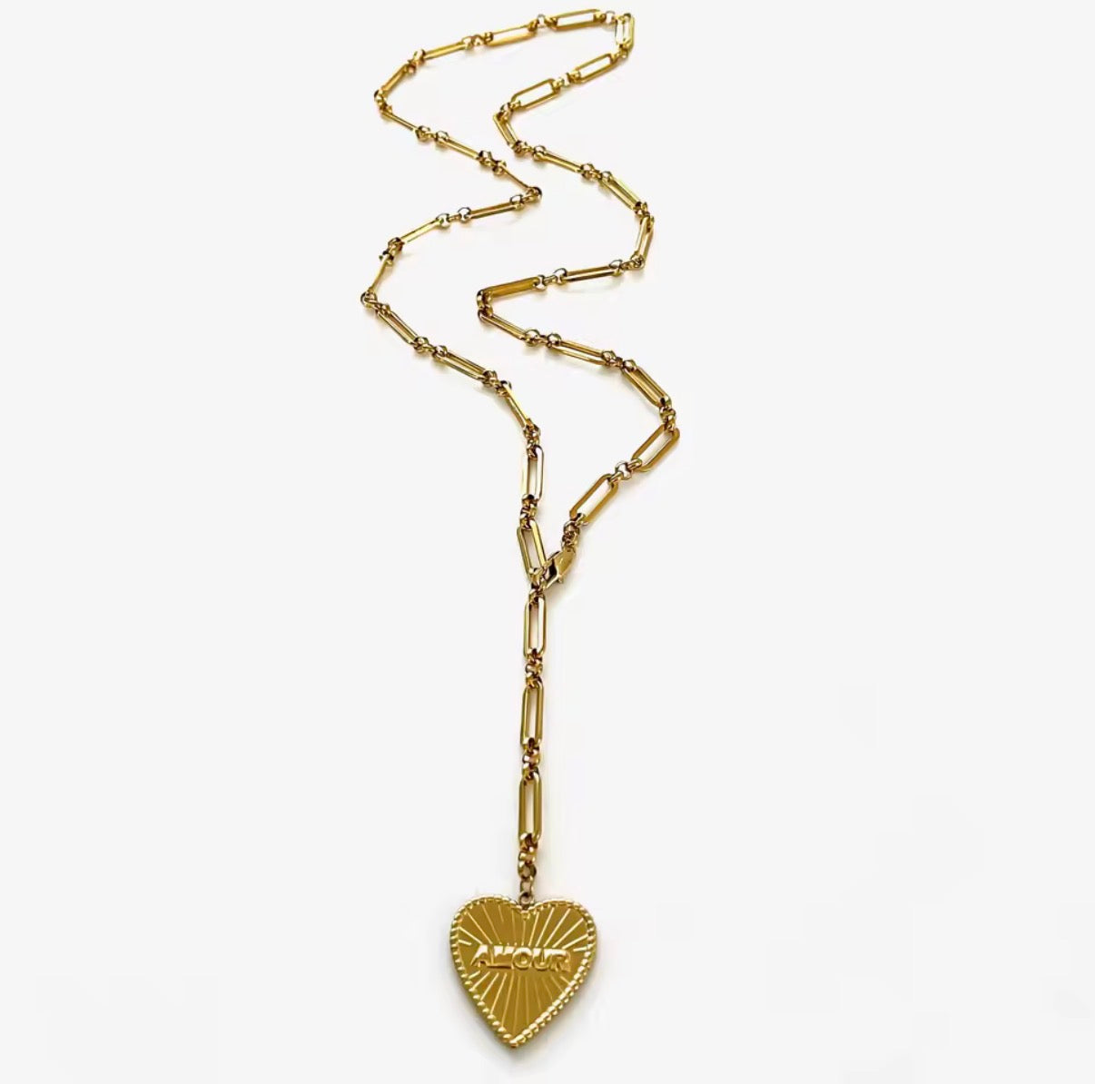 “Amour Pour Nahdia” necklace
